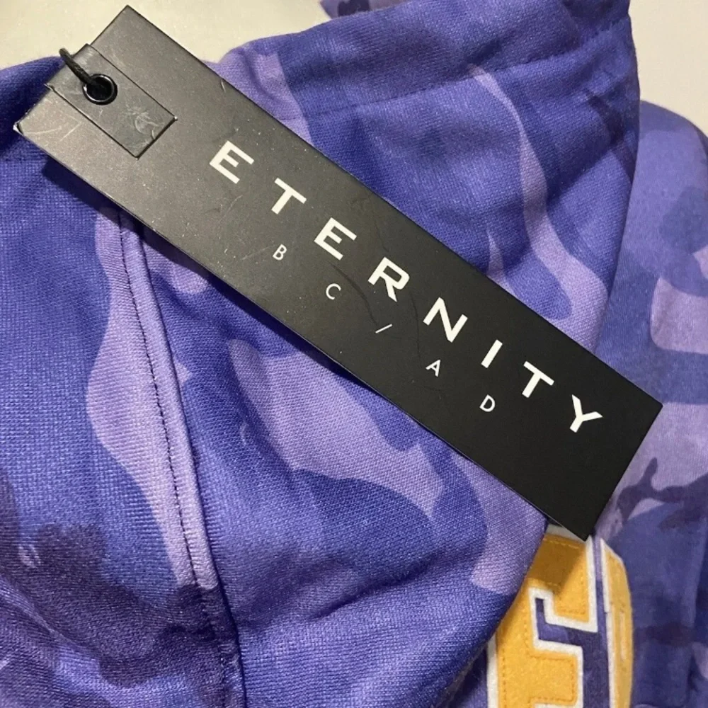 RARE NWT Eternity BC/AD PURPLE SHARK EMBROIDERED HOODIE - Picture 3 of 5